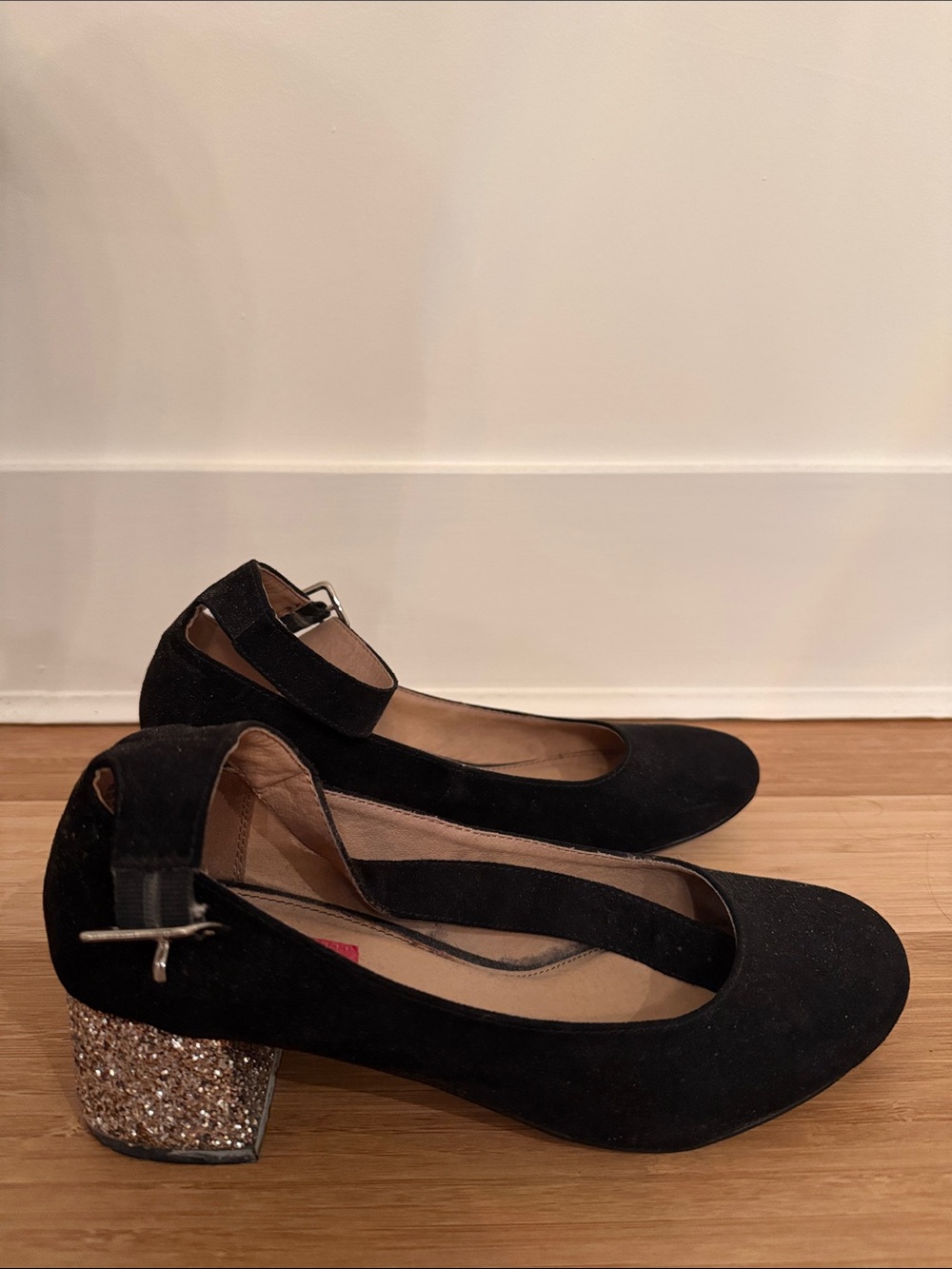 UNIONBAY Black Suede Mary Jane Heels with Glitter Block Heel